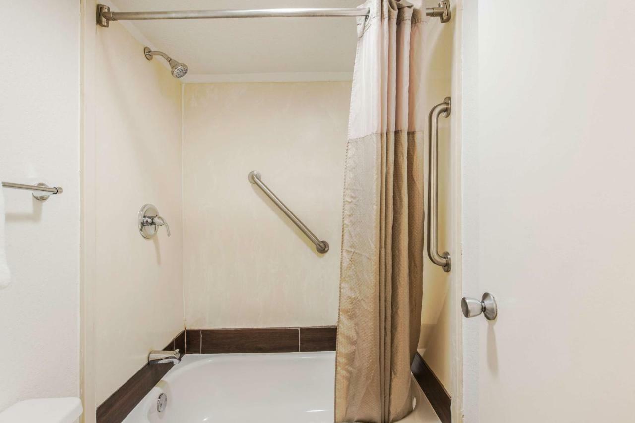 Motel 6-Columbus, Oh - Worthington Dış mekan fotoğraf